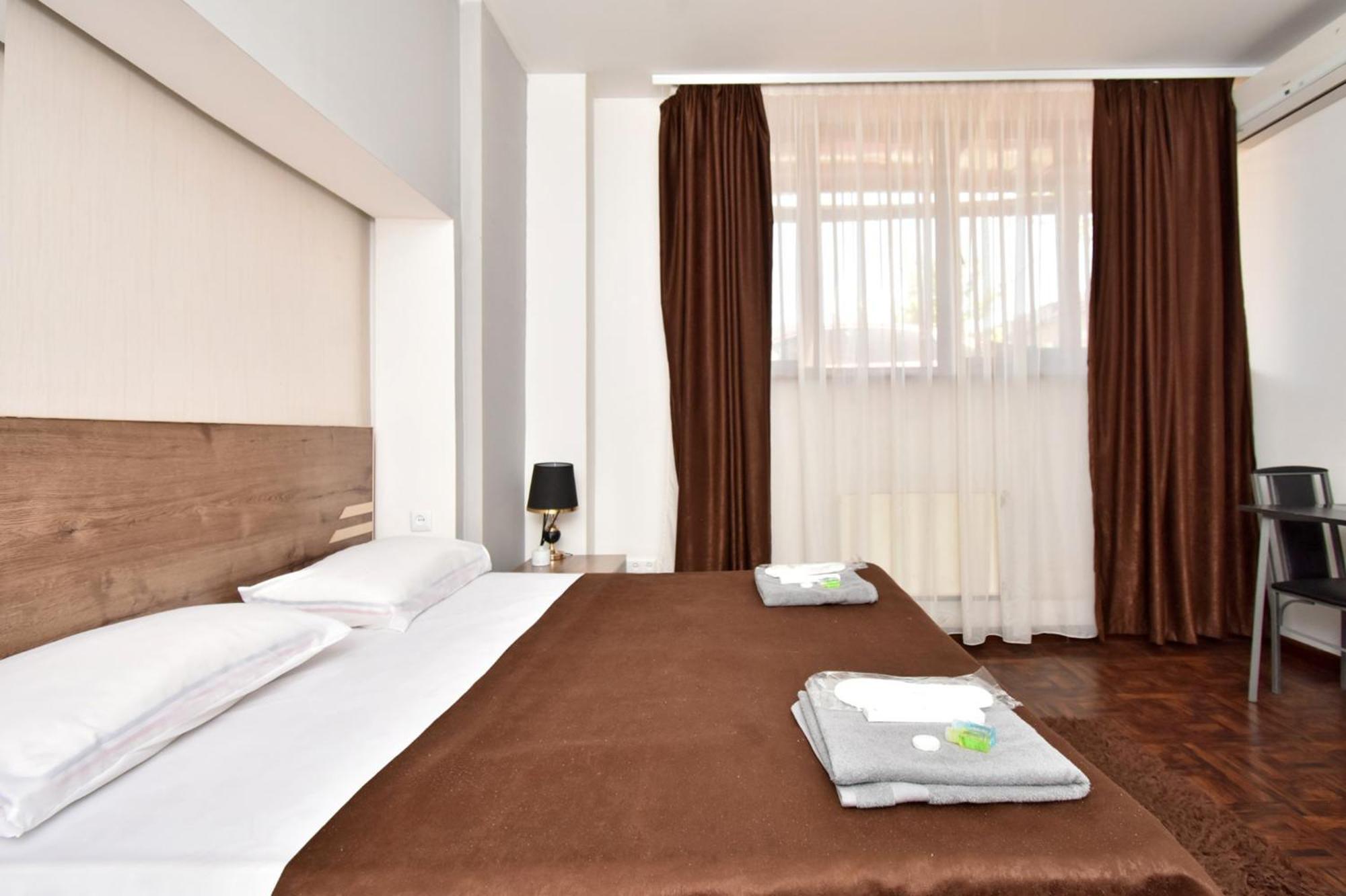 Hotel Aaa Erywań Zewnętrze zdjęcie