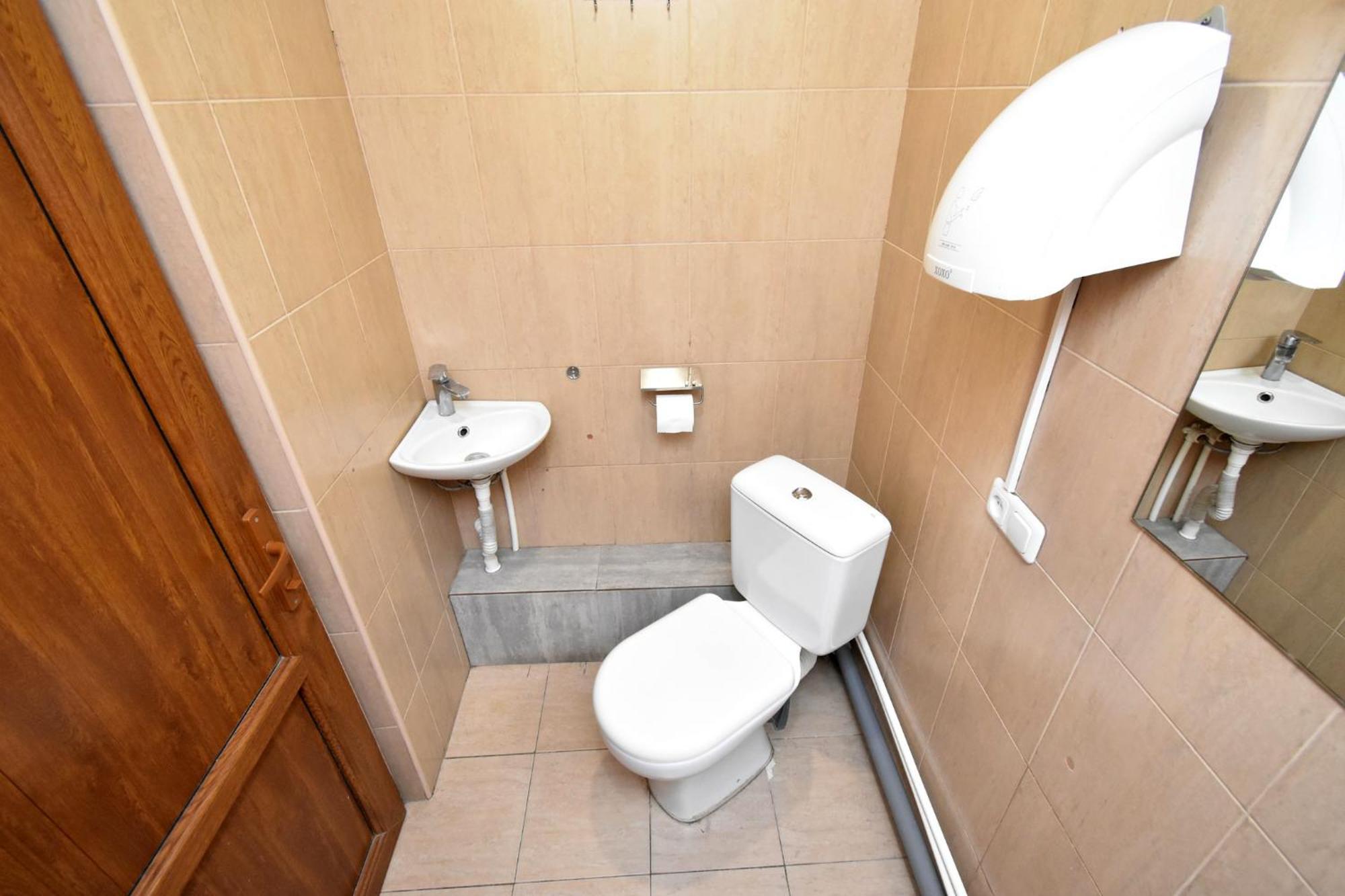Hotel Aaa Erywań Zewnętrze zdjęcie